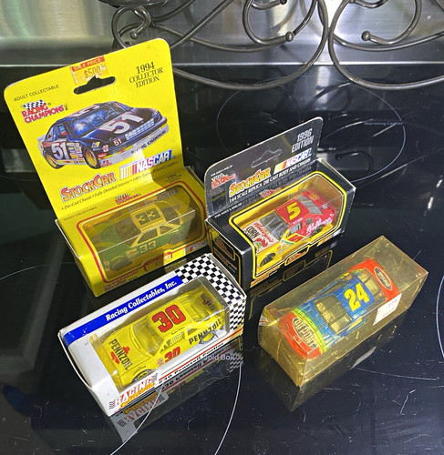 Nascar diecast vintage - 1:64,